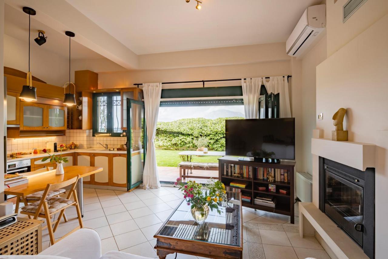 Rio Beach Residence Патра Екстериор снимка