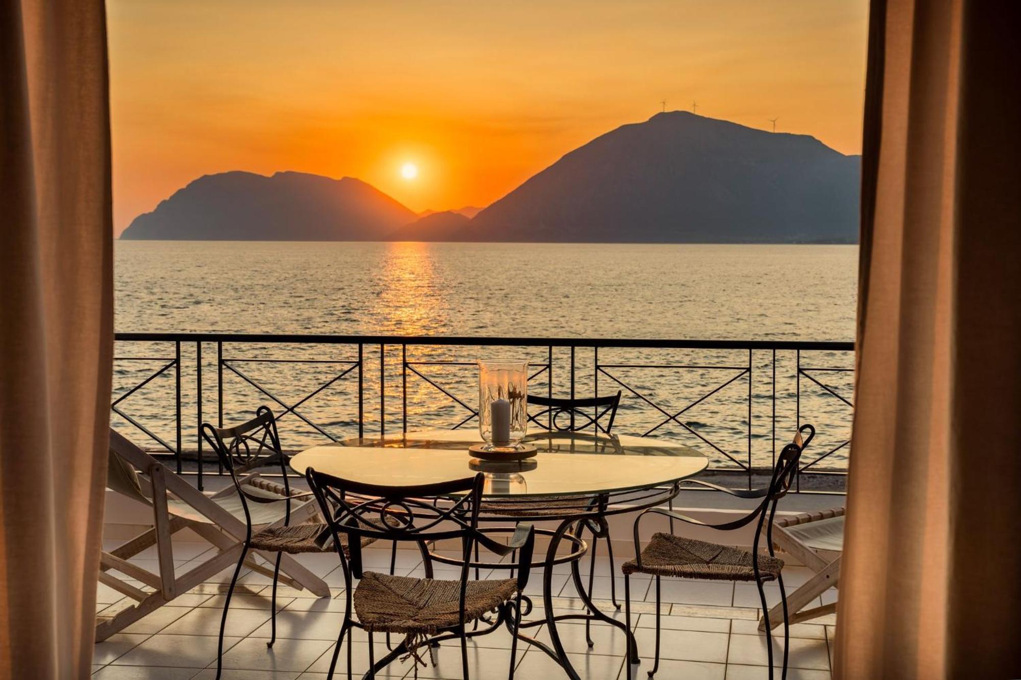 Rio Beach Residence Патра Екстериор снимка